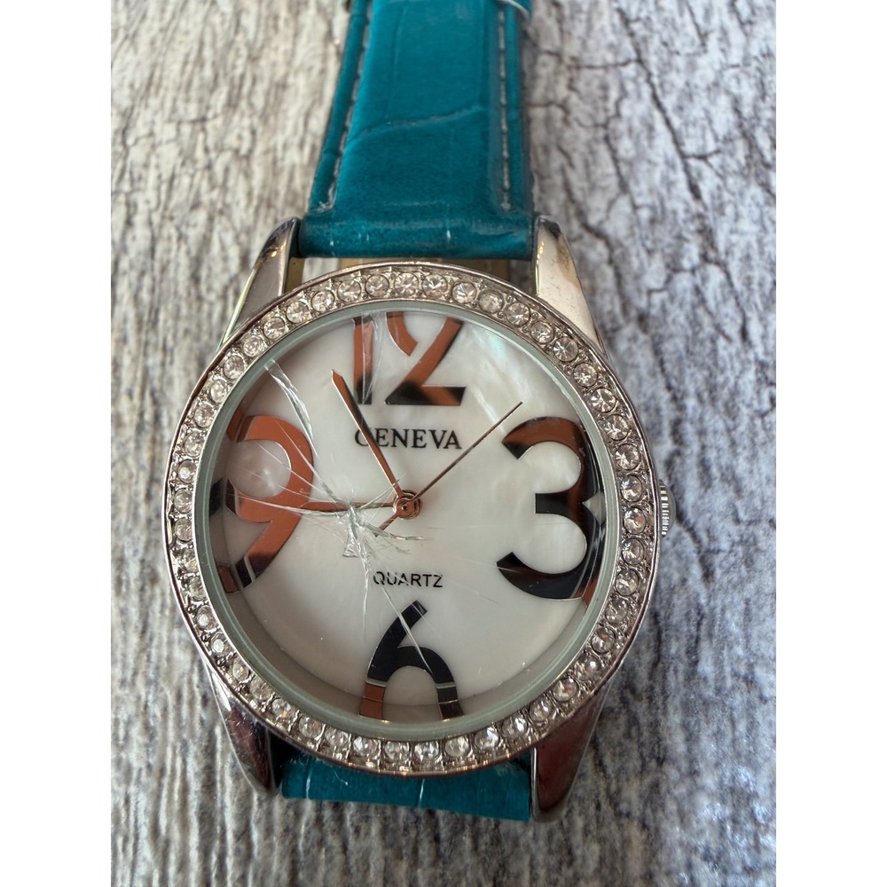 Geneva Quartz Watch Womens Teal Croc Leather Rhinestone Bezel Cracked Crystal